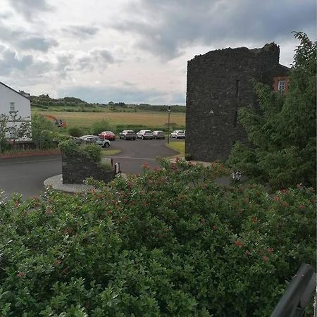 Mews Apartment, Bushmills Exterior photo